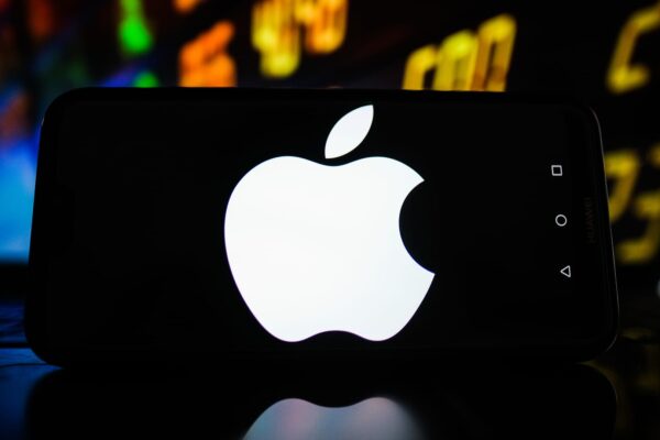 Apple weighs using Anthropic or OpenAI to power Siri in major reversal: Bloomberg News