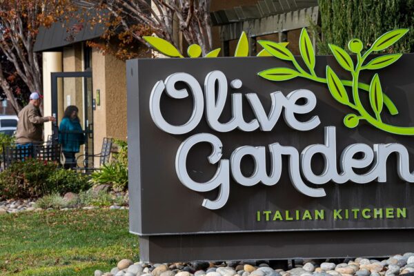 Darden Restaurants DRI Q4 2025 earnings