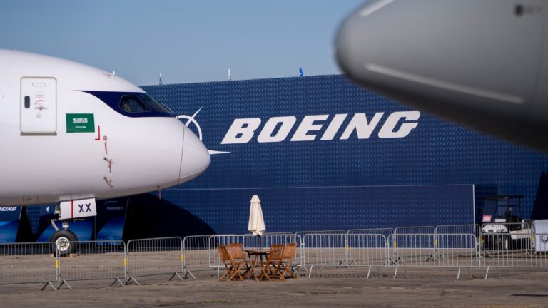 Systemic failures led to a door plug flying off a Boeing 737 Max, NTSB says