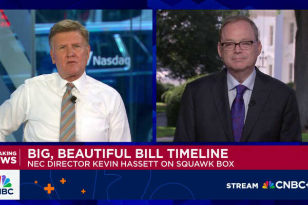 Trump bill helps wealthy, hurts low earners: Yale report