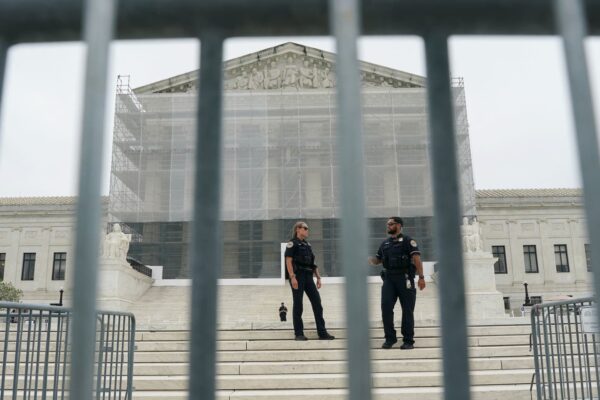 Supreme Court takes up major new challenge to campaign finance restrictions Supreme Court takes up major new challenge to campaign finance restrictions