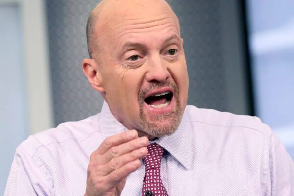 Jim Cramer on 2 trends moving the market: Trade and dollar weakness