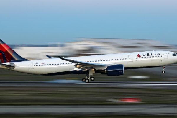 Delta says segmentation coming to high-end cabins
