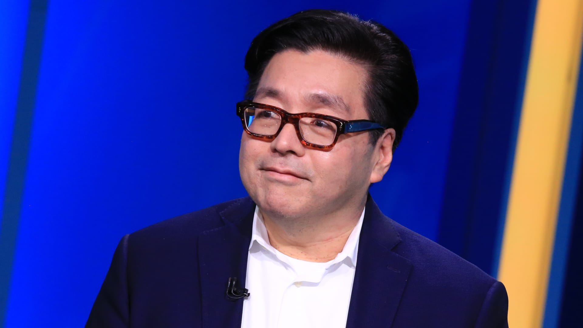 Tom Lee sees S&P 500 topping 7,000 by year-end, says don’t be fooled by shutdown calamity talk Tom Lee sees S&P 500 topping 7,000 by year-end, says don’t be fooled by shutdown calamity talk