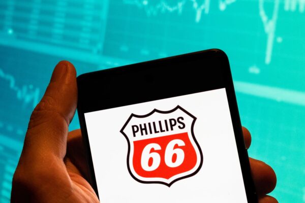 Top Wall Street analysts are upbeat about these dividend-paying stocks