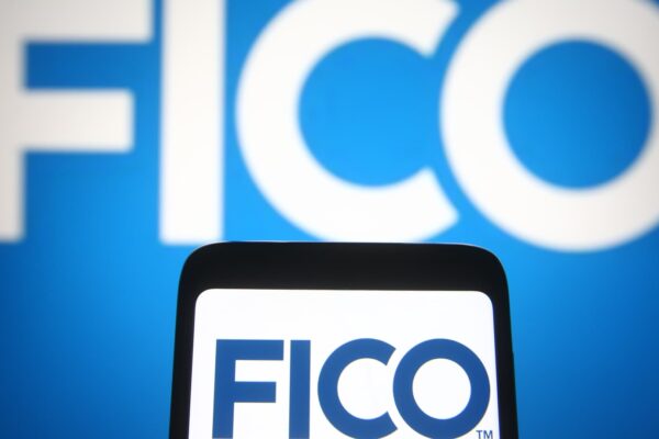 FICO CEO defends credit score pricing amid FHFA criticism