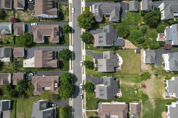 Weekly mortgage application volume