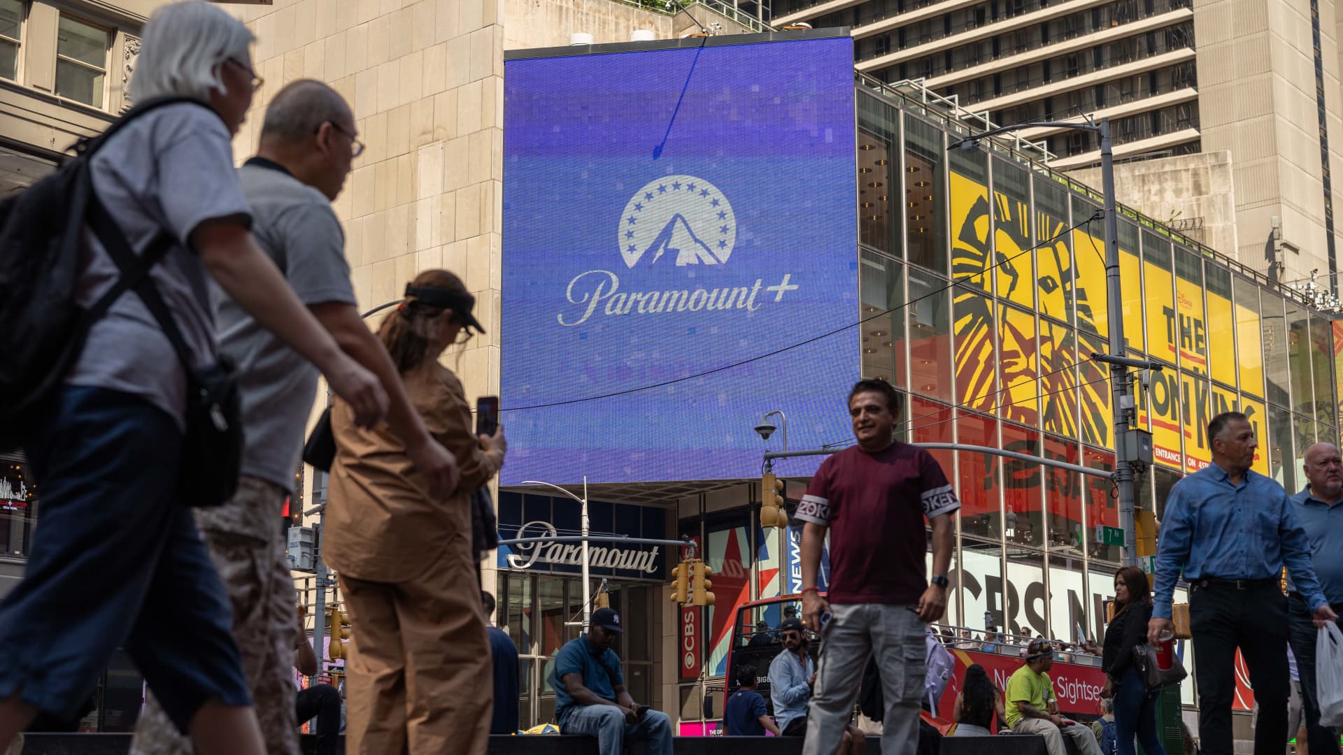 FCC approves  billion Paramount-Skydance merger FCC approves  billion Paramount-Skydance merger