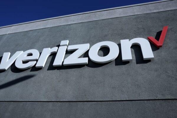 Top Wall Street analysts recommend these dividend stocks for regular income