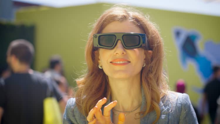 Alibaba to launch AI-powered smart glasses creating rival to Meta Alibaba to launch AI-powered smart glasses creating rival to Meta