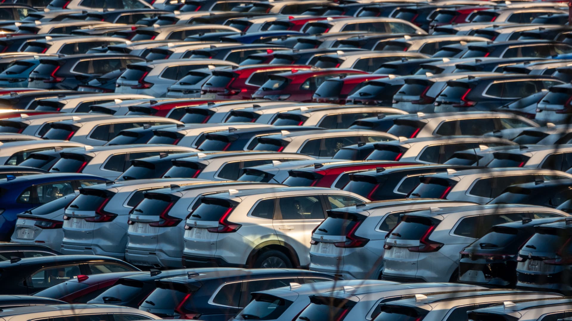 Stocks of Japan automakers soars after U.S. lowers auto tariffs