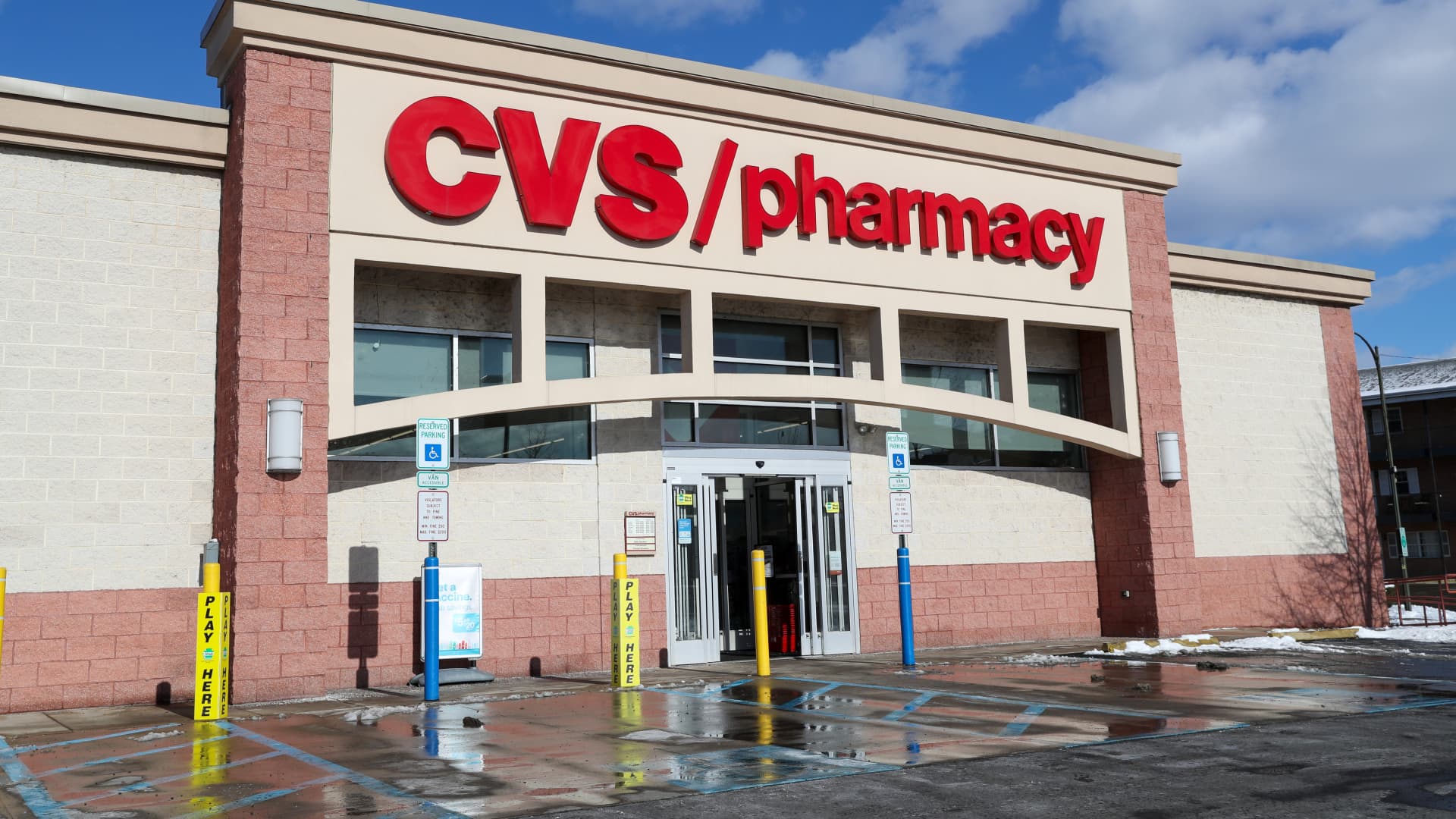 CVS, CMCSA, META, NCLH and more CVS, CMCSA, META, NCLH and more