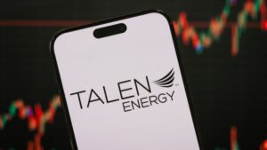 Stocks making the biggest moves midday: TLN, IVZ, NFLX, COIN