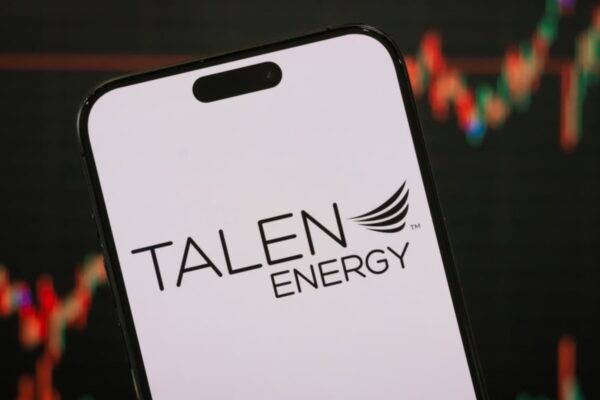 Stocks making the biggest moves midday: TLN, IVZ, NFLX, COIN