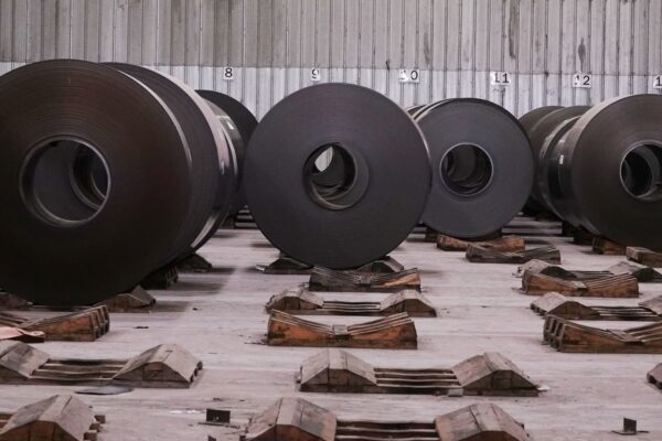 Stocks making the biggest moves after hours: CDNS, WHR, NUE