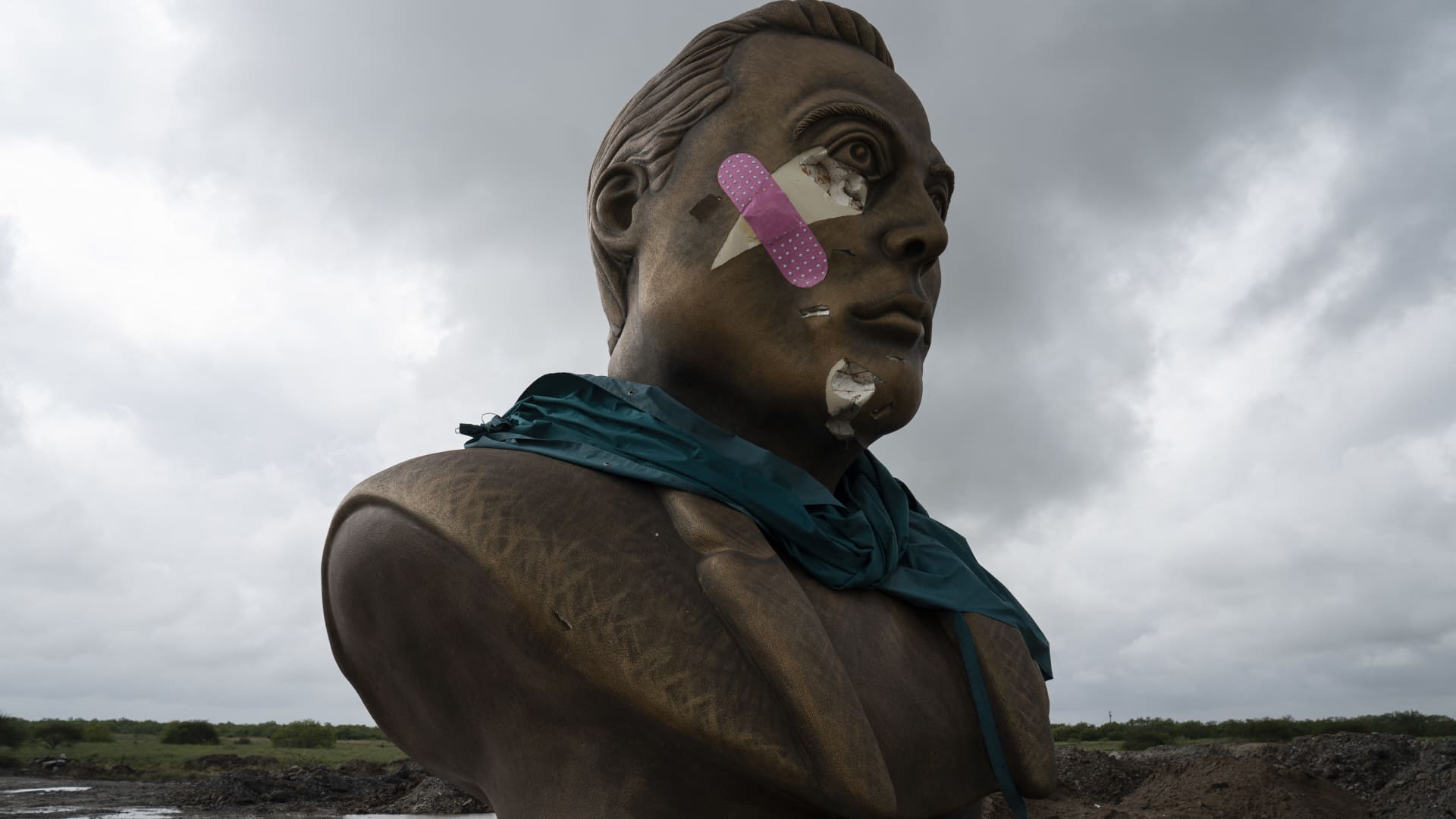 Elon Musk’s Grok AI chatbot denies that it praised Hitler Elon Musk’s Grok AI chatbot denies that it praised Hitler