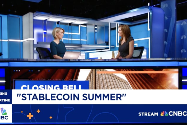 Cash App opens up to Apple Pay and Google Pay for the first time