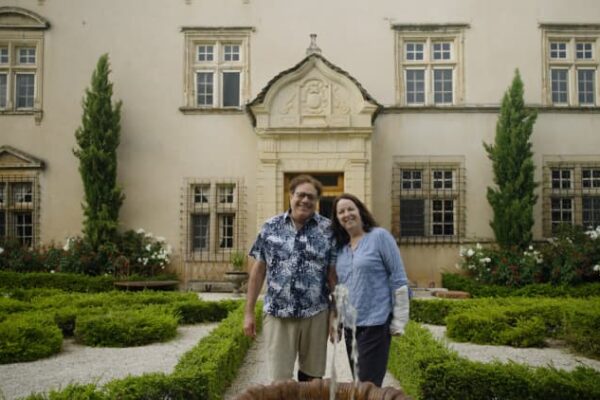 The world’s first trillionaire could use AI to get there