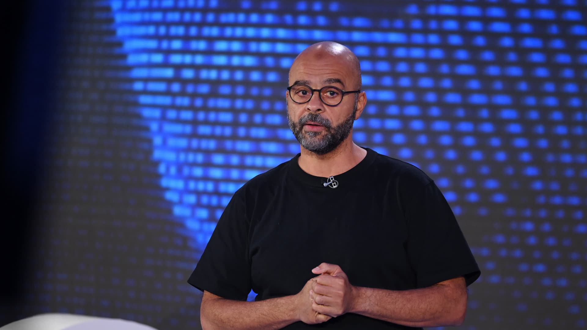 Happiness researcher shares his ’90-second rule’ to live a better, more fulfilled life