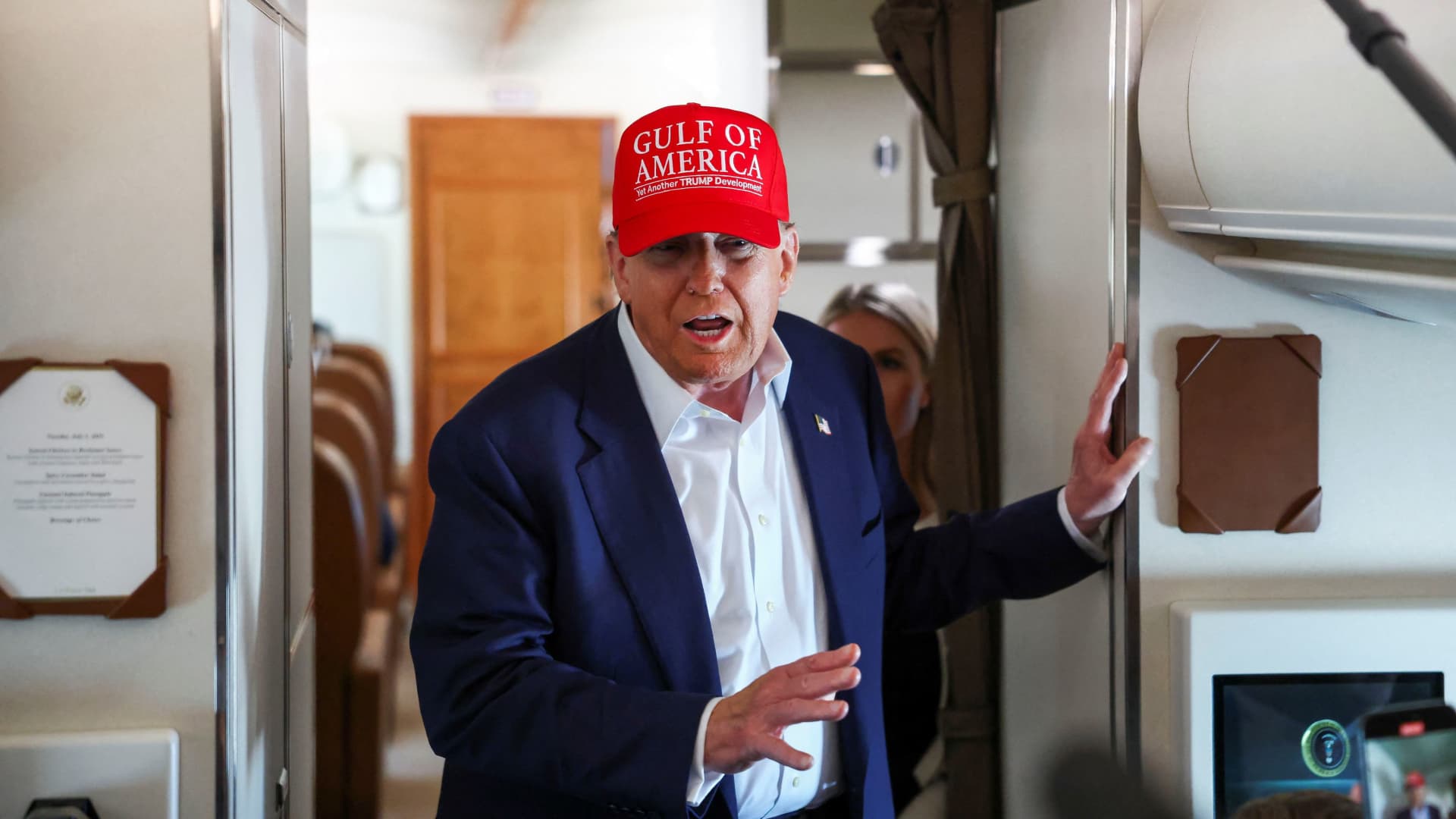 Trump says Israel has agreed on terms for a 60-day ceasefire in Gaza Trump says Israel has agreed on terms for a 60-day ceasefire in Gaza