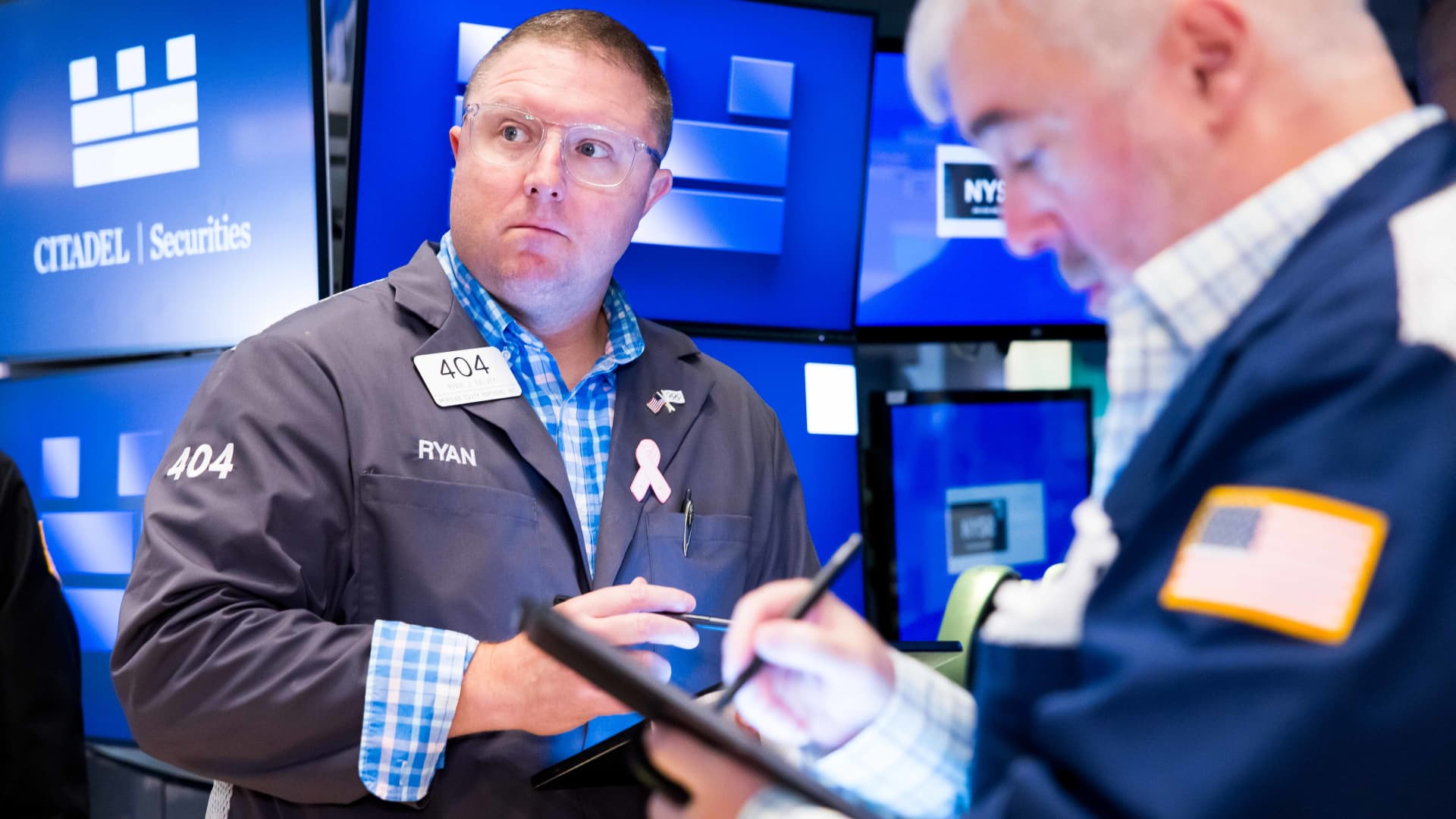 Despite Trump’s tariffs, U.S. stocks with high international sales beat domestic ones Despite Trump’s tariffs, U.S. stocks with high international sales beat domestic ones