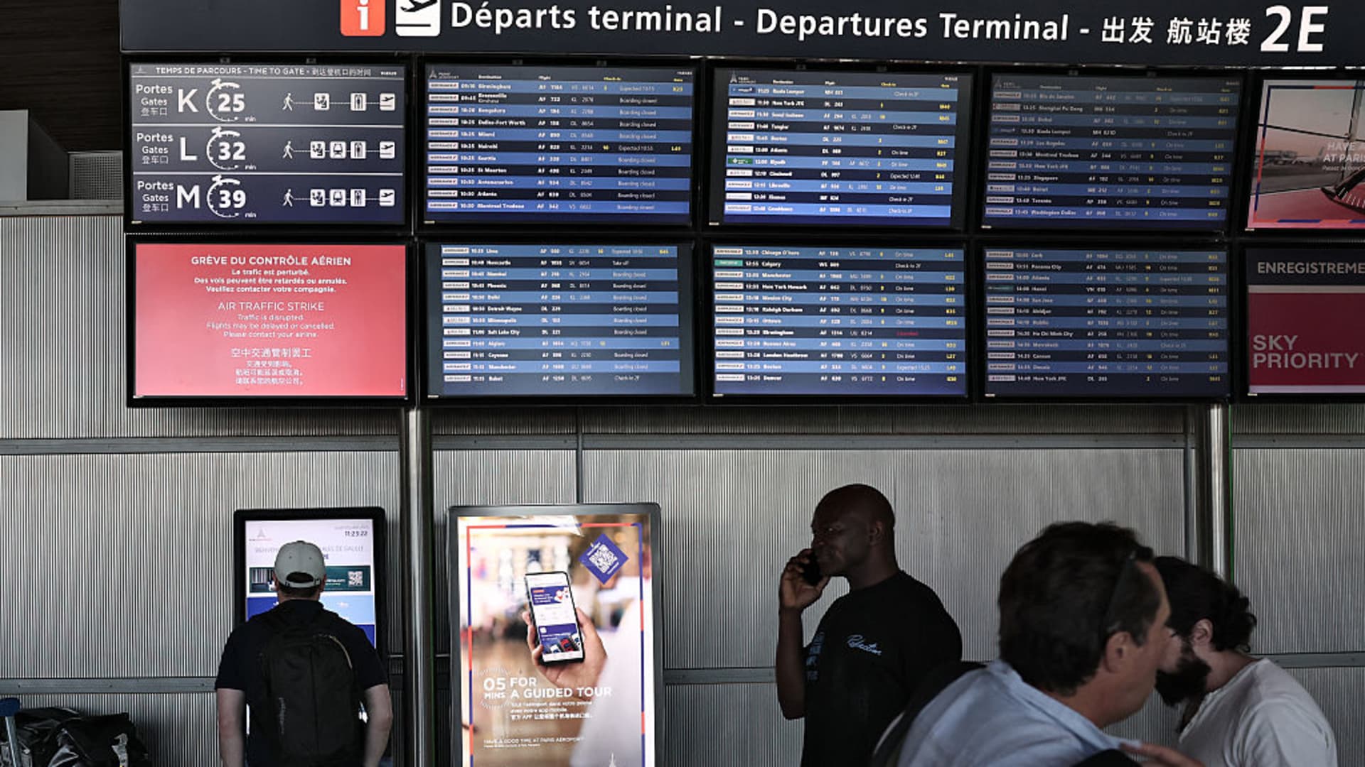 French air traffic controllers strike disrupts summer season travel French air traffic controllers strike disrupts summer season travel