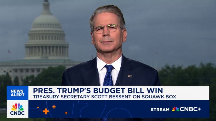 Trump administration teases trade deals before tariff deadline