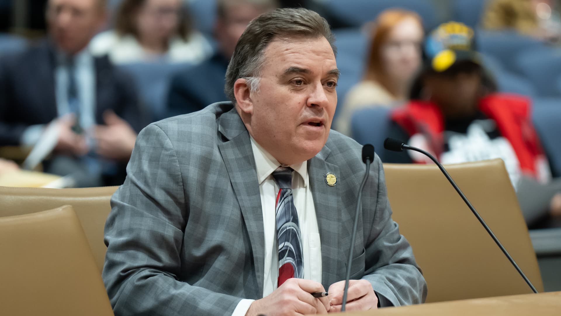 Minnesota state senator wounded in deadly political shootings is out of intensive care Minnesota state senator wounded in deadly political shootings is out of intensive care