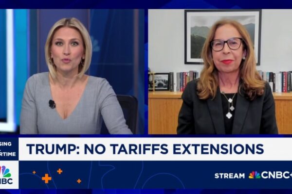 Trump 200% pharma tariffs threaten to push up drug prices, hit margins