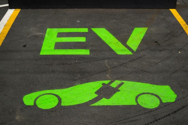 Automakers push EV sales as ,500 U.S. tax credit is set to end