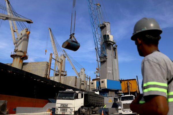 AI is drawing investors’ attention away from fresh tariffs