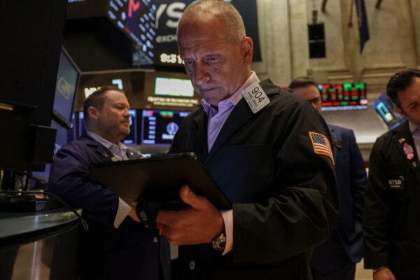 The new bull case for the stock market is looking past short-term risks