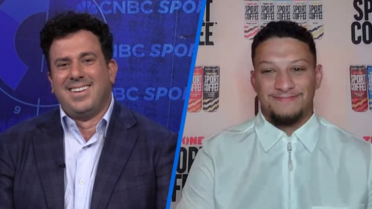 Patrick Mahomes talks Throne Coffee investment, 18 game NFL season