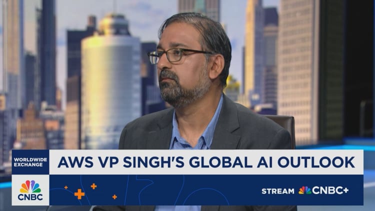 Amazon to buy AI company Bee that makes wearable listening device