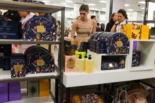 Inflation outlook tumbles to pre-tariff levels in latest University of Michigan survey