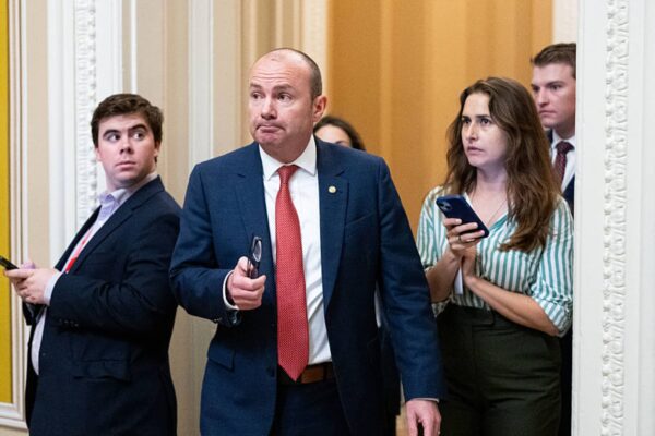 Mike Lee posts fake Fed Chair Powell resignation letter