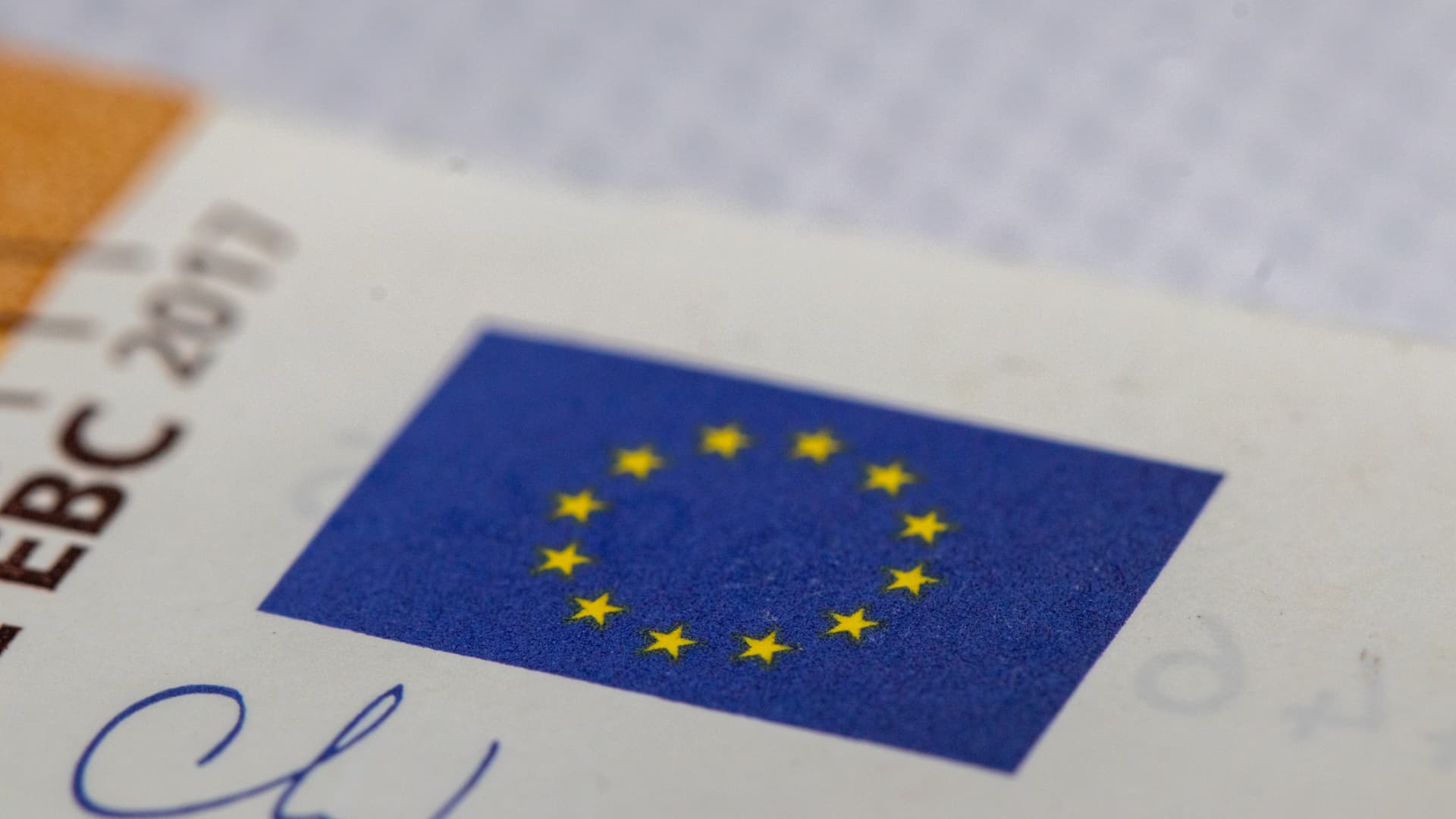 How much is ETIAS? Fee set to triple for visa-free travelers to Europe