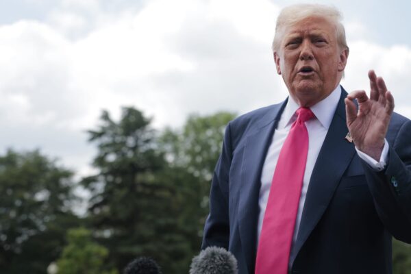 Trump shifts gears to EU after striking Japan deal