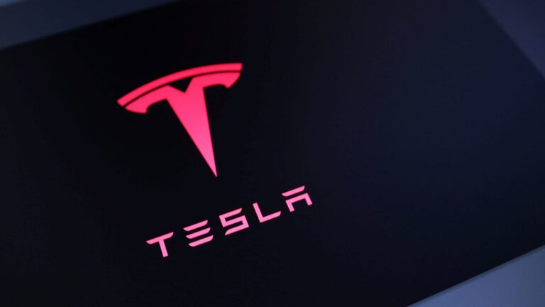 CNBC Daily Open: Triple whammy for Tesla