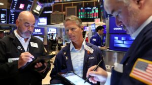 Stocks Jefferies’ analysts like going into earnings against the Wall Street consensus