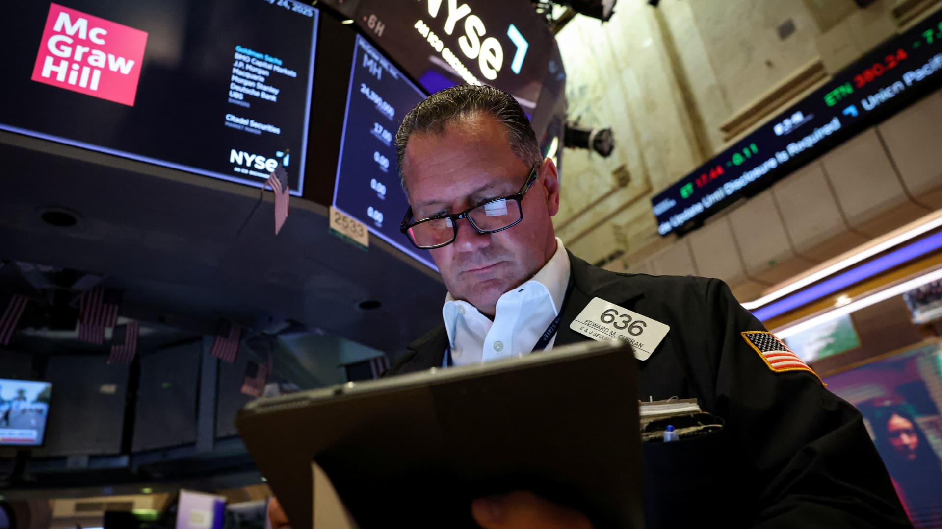 Stock market today: Live updates Stock market today: Live updates