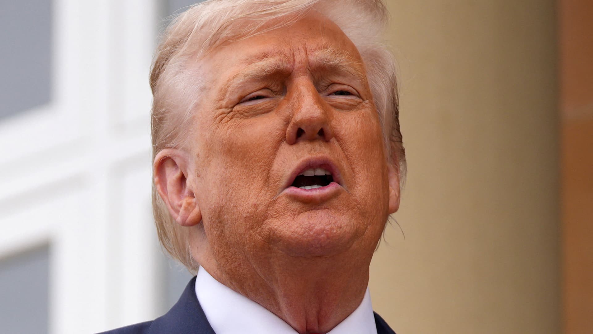 Trump says he will reduce Russia’s 50-day deadline for peace deal with Ukraine