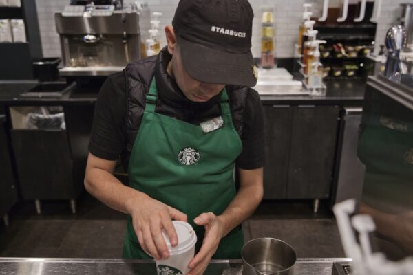 Starbucks rolls out Green Apron Service ahead of earnings