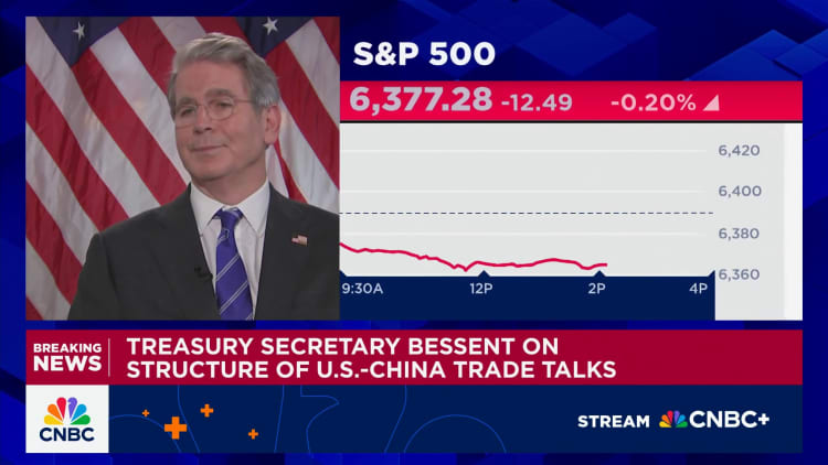 U.S.-China tariff pause not set, say Bessent, Greer