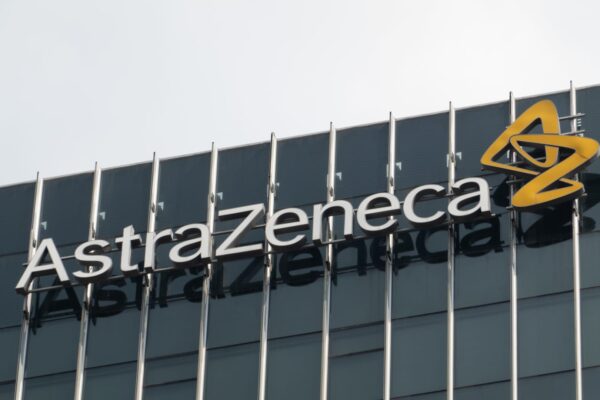 AstraZeneca proposes U.S. drug price cuts to Trump