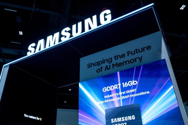 Samsung second-quarter profit halves, missing expectations