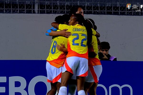 Colombia scores back-to-back goals to seal game 4-1 against Paraguay