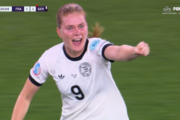 Germany's Sjoeke Nüsken levels game 1-1 with header vs. France