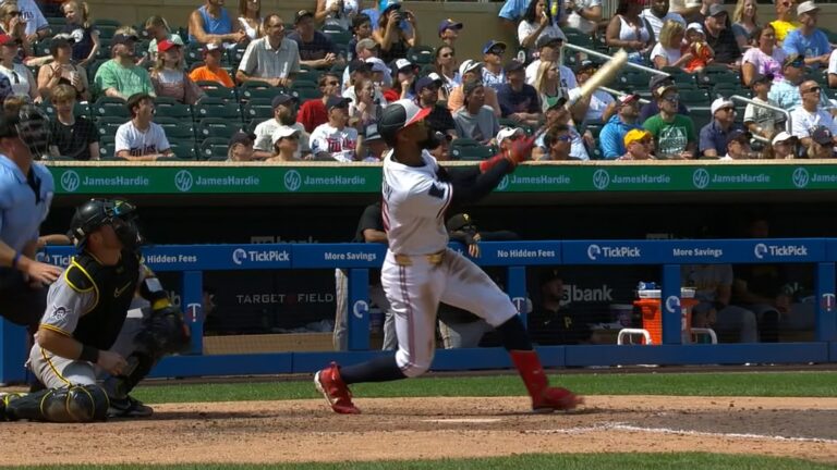 Twins' Byron Buxton hits for cycle vs. Pirates