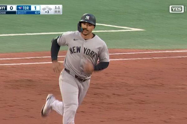 Yankees' Trent Grisham hits solo home run to tie game vs. Blue Jays